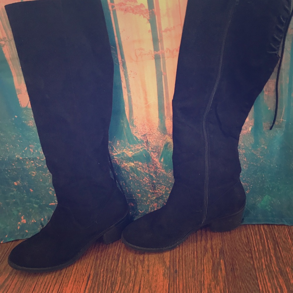 Large pirate-style boots